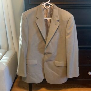 Men’s tan CHAPS sport coat